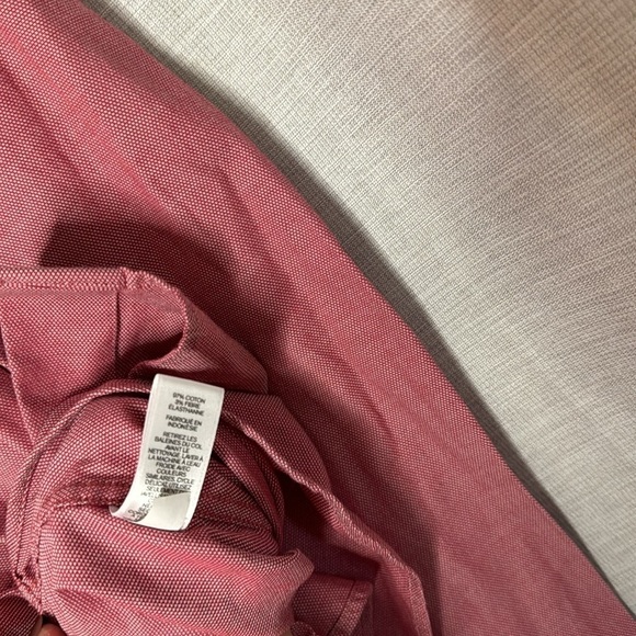 EXPRESS MEN RED BUTTON DOWN DRESS SHIRT (M) - Picture 5 of 6